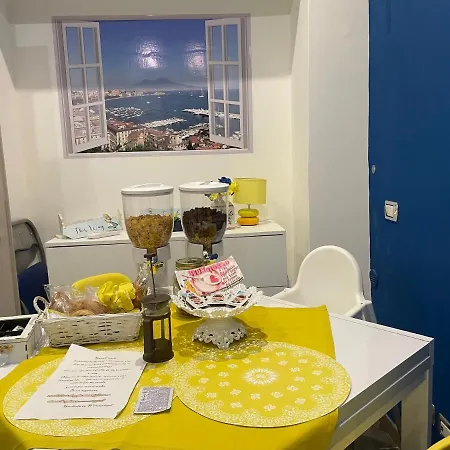 Giulieda In Wonderland * Naples